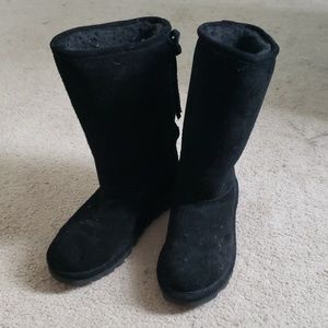 Bearpaw boots